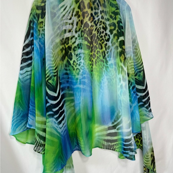 Vibrant Animal Print Sheer Shawl - Size XL - Picture 4 of 4